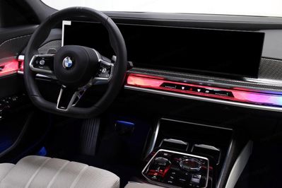 BMW Seria 7 740d xDrive M Sport