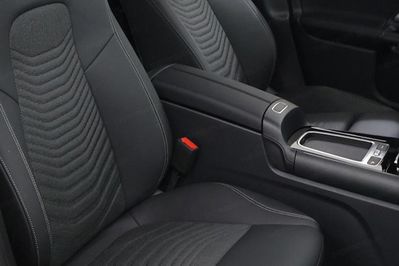 Mercedes GLB 200  Progressive