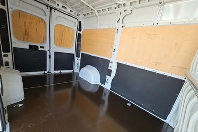 Peugeot Boxer BlueHDi L2H2