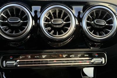 Mercedes Klasa A 220 4-Matic AMG Line