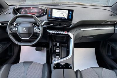 Peugeot 5008 1.5 BlueHDi Active Pack S&S EAT8