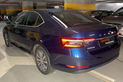 Skoda Superb 1.5 TSI  DSG