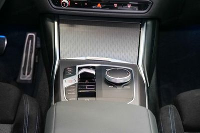 BMW Seria 3 330i xDrive M Sport
