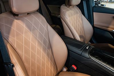 Mercedes E Klasa 200 AMG