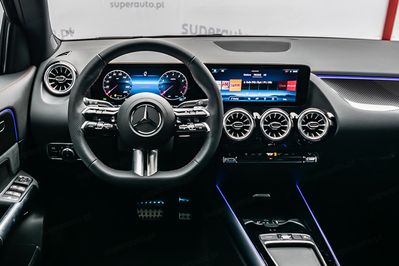 Mercedes GLA 200 AMG Line