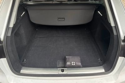 Audi A4 35 TFSI S Line