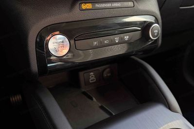 Ford Kuga Titanium 2.5 FHEV