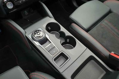 Ford Kuga ST-Line X eCVT 2.5 FHEV FWD