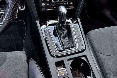 Volkswagen Arteon 2.0 TSI GPF R-Line DSG