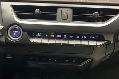 Lexus UX 300e Prestige 2WD