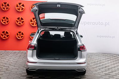 Volkswagen Golf VIII 2.0 TDI SCR Style