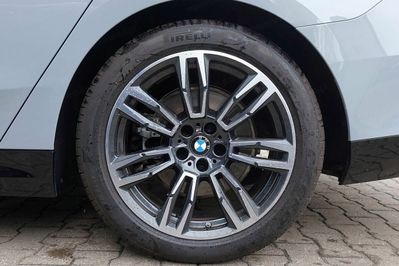 BMW Seria 5 520i M Sport