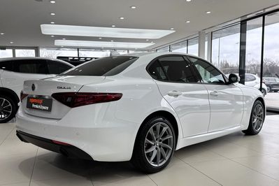 Alfa Romeo Giulia 2.0 Turbo Super aut