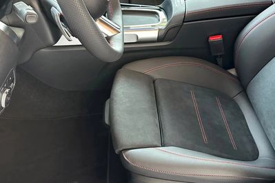 Mercedes GLB 200  AMG Line