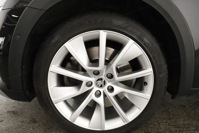 Skoda Superb 2.0 TSI 4x4 Scout DSG