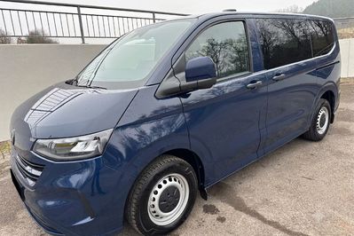 Volkswagen Transporter Kombi TDI L1H1