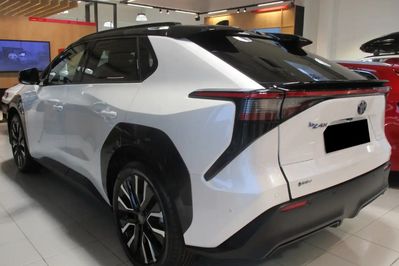 Toyota bZ4X Executive BEV AWD