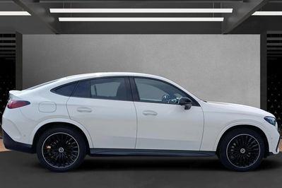Mercedes GLC Coupe 300 mHEV 4-Matic AMG Line