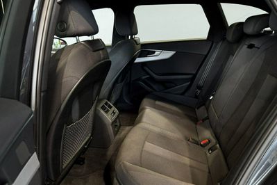 Audi A4 35 TFSI S tronic
