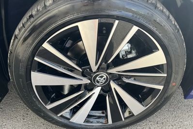 Toyota Corolla Style 2.0 Hybrid Dynamic Force