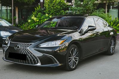 Lexus ES 300h Business Edition 2.5 E-CVT