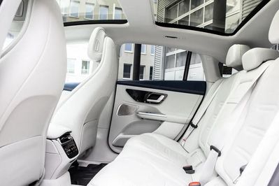 Mercedes EQE AMG 43 90.5kWh 4-Matic+