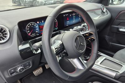 Mercedes GLA 200 mHEV AMG Line 7G-DCT