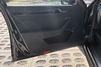 Skoda Superb L&K 2.0 TDI DSG