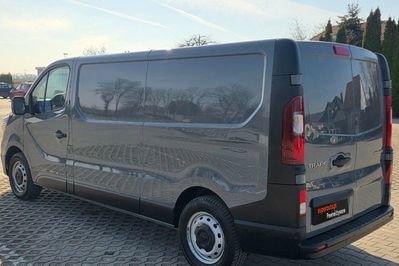 Renault Trafic 2.0 dCi L2H1 Extra EDC