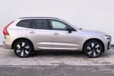 Volvo XC60 T6 Plug-In Hybrid AWD Ultra Dark