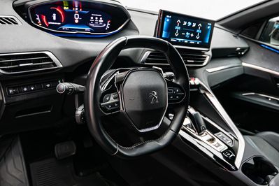 Peugeot 3008 1.5 BlueHDi Allure