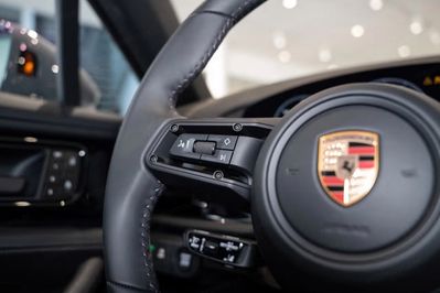 Porsche Panamera 4 E-Hybrid