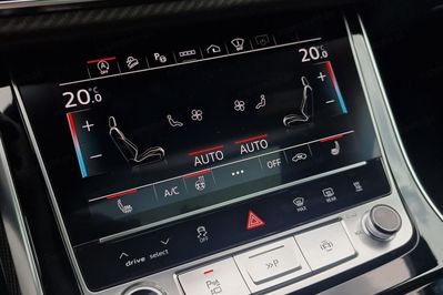 Audi Q7 50 TDI quattro S Line