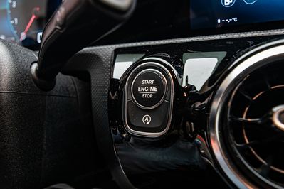 Mercedes Klasa A A 180 7G-DCT