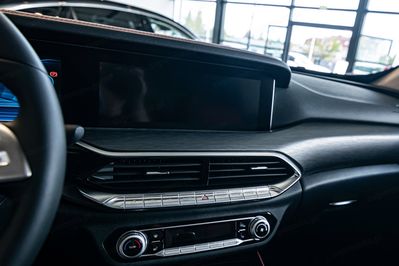 Bestune T77 1.5T Business DCT