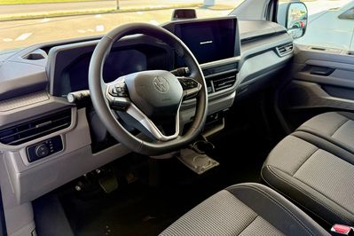 Volkswagen Transporter Edition L2H1 DSG