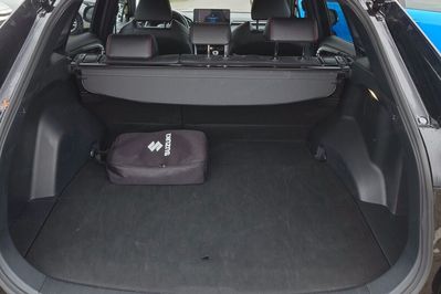 Suzuki Across 2.5 Plug-in Hybrid Elegance 4WD CVT