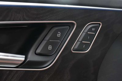 Audi Q7 50 TDI quattro S Line