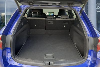 Toyota Corolla 1.8 Hybrid Style