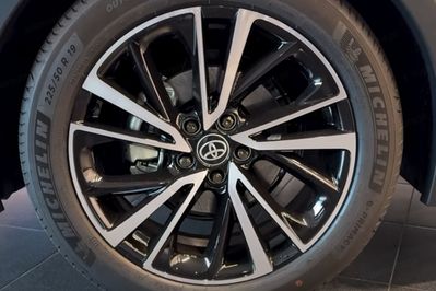 Toyota C-HR Executive 1.8 Hybrid