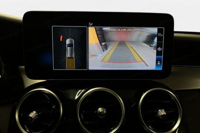 Mercedes Klasa C 180 9G-TRONIC