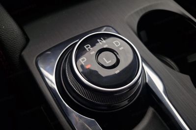 Ford Kuga 2.5 Duratec FHEV ST-Line X