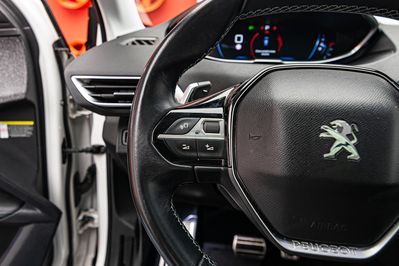 Peugeot 3008 1.6 THP Crossway Allure 4x4