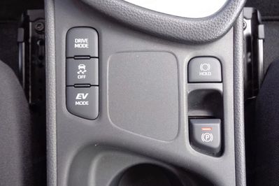 Toyota Yaris Comfort 1.5 Hybrid