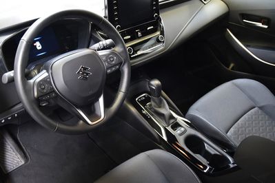 Suzuki Swace Premium Plus