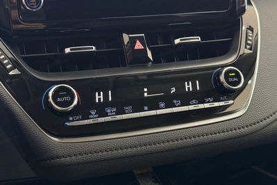 Toyota Corolla 1.8 Hybrid Executive