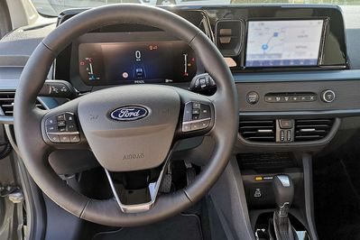 Ford Tourneo Courier Active A7