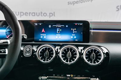 Mercedes CLA 220 4-Matic AMG Line