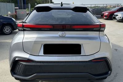 Toyota C-HR Executive 2.0 Plug-in Hybrid Dynamic Force