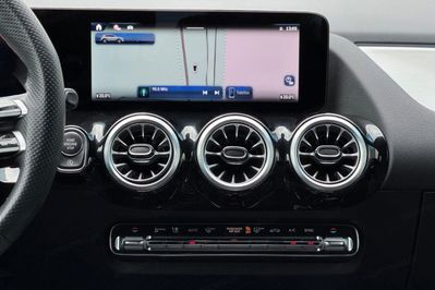 Mercedes GLA 250 e AMG Line